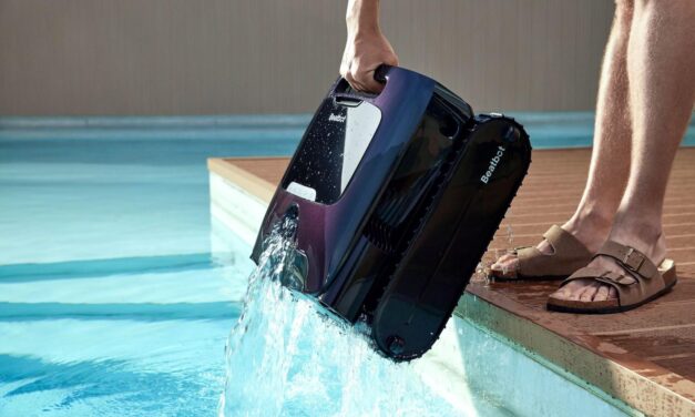 Robot piscine : peut-on le laisser tout le temps dans l’eau?