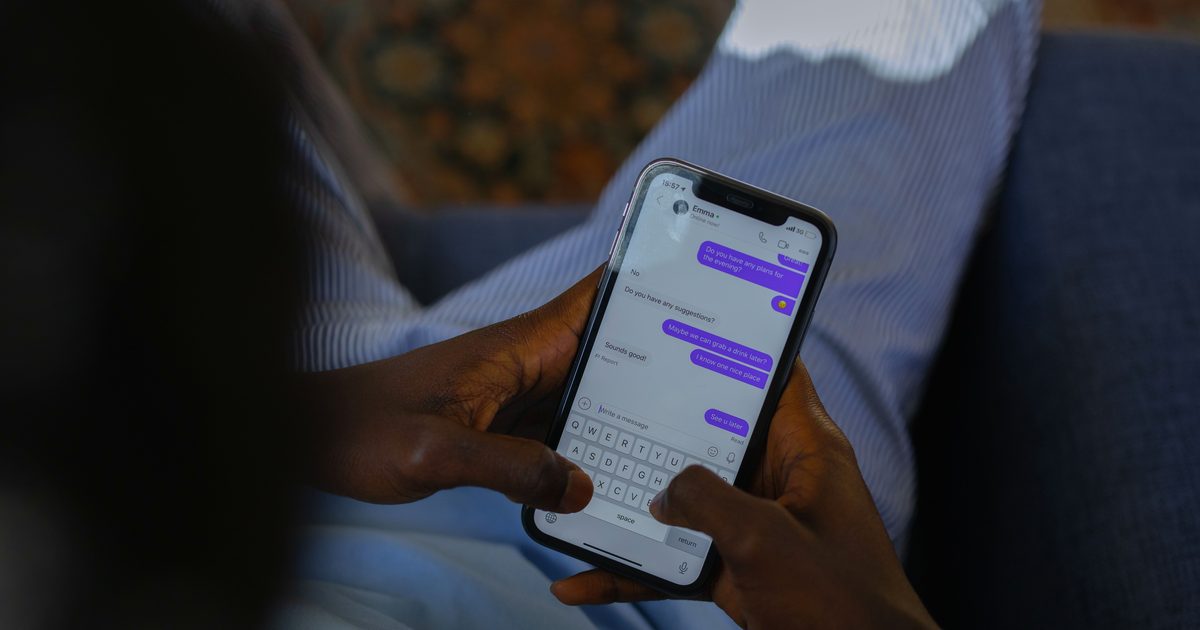 SMS des impôts pour régularisation : comment repérer l&rsquo;arnaque